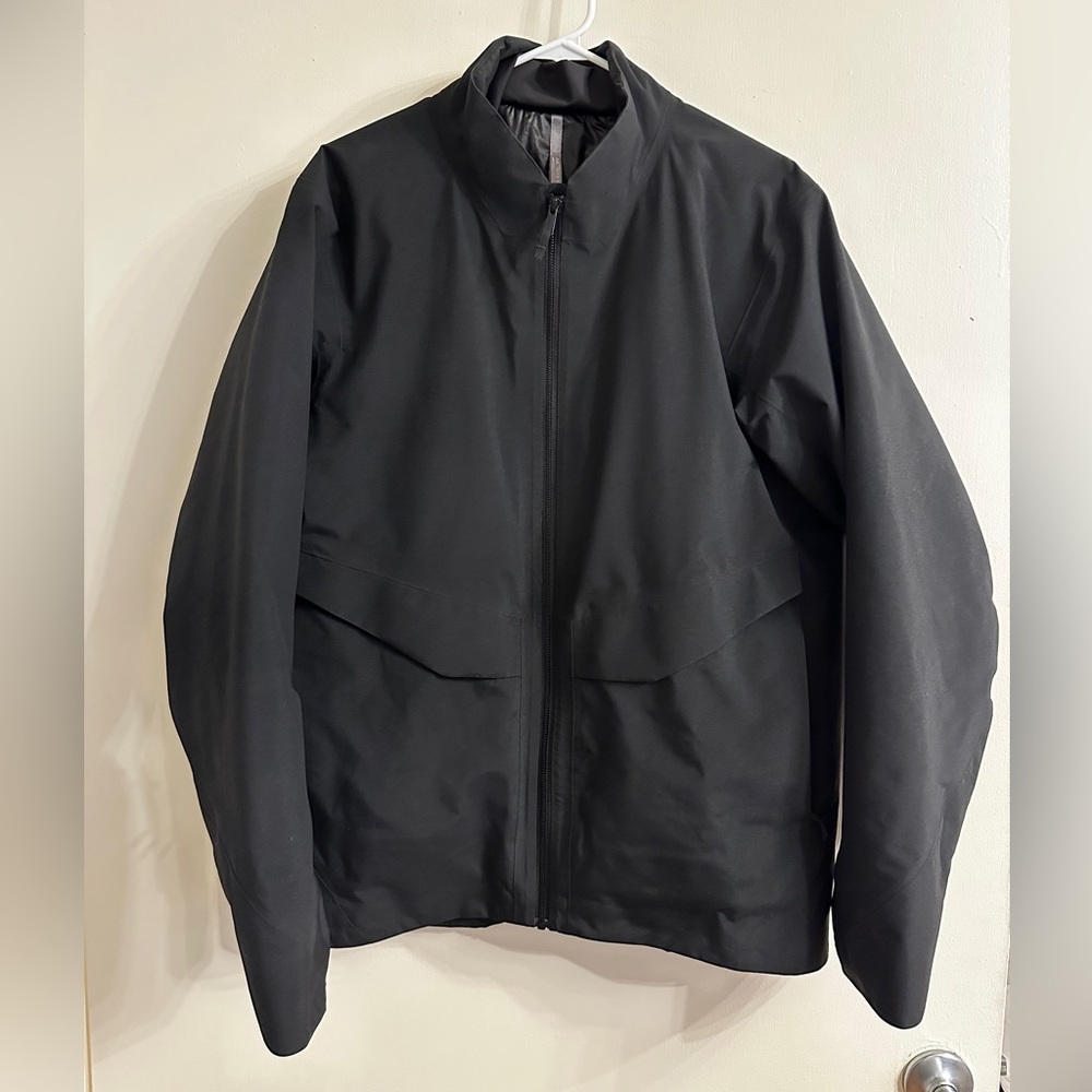 ARC’TERYX Veilance Range IS Jacket (Men’s)